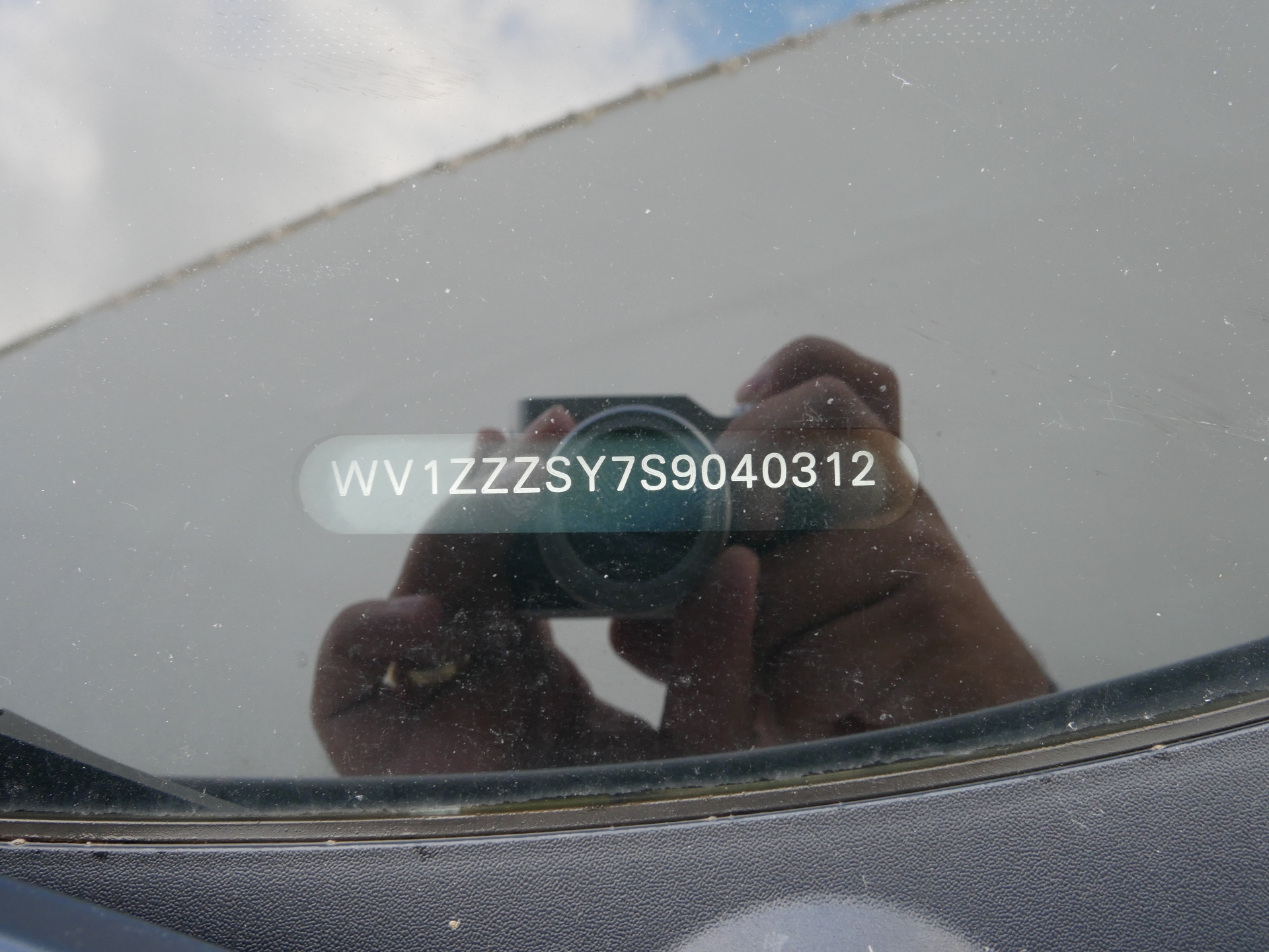 Volkswagen Crafter - skříňový vůz