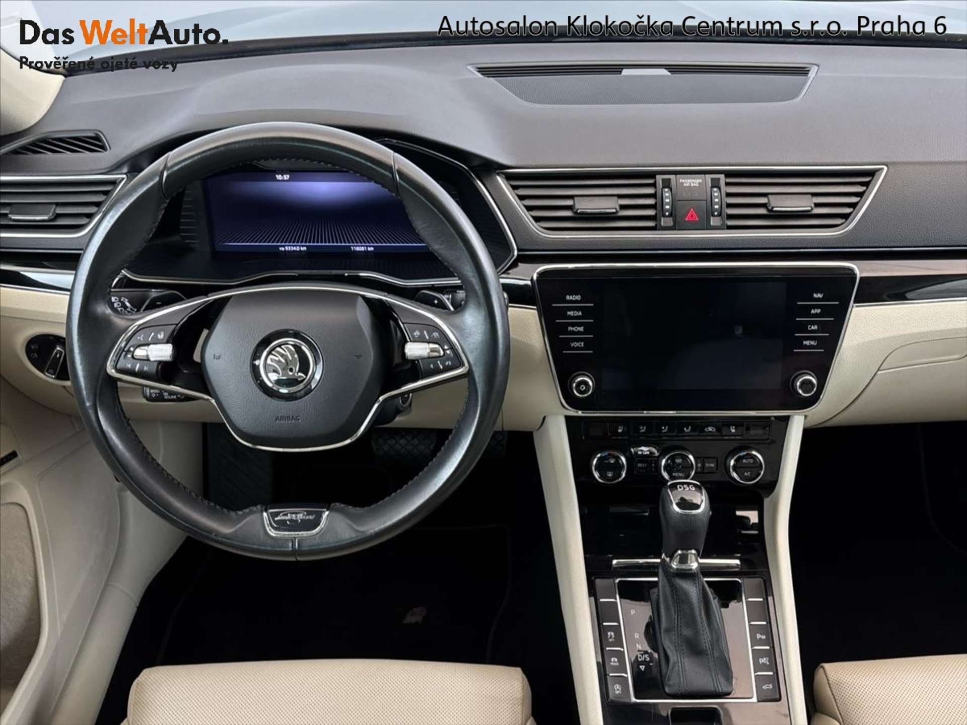 Škoda Superb