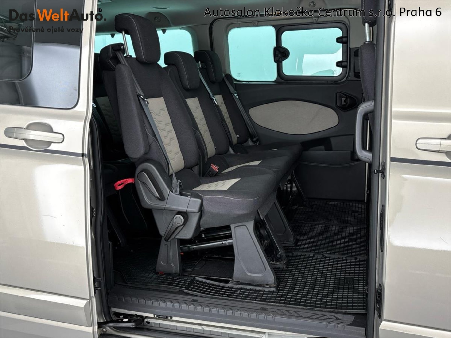 Ford Tourneo Custom