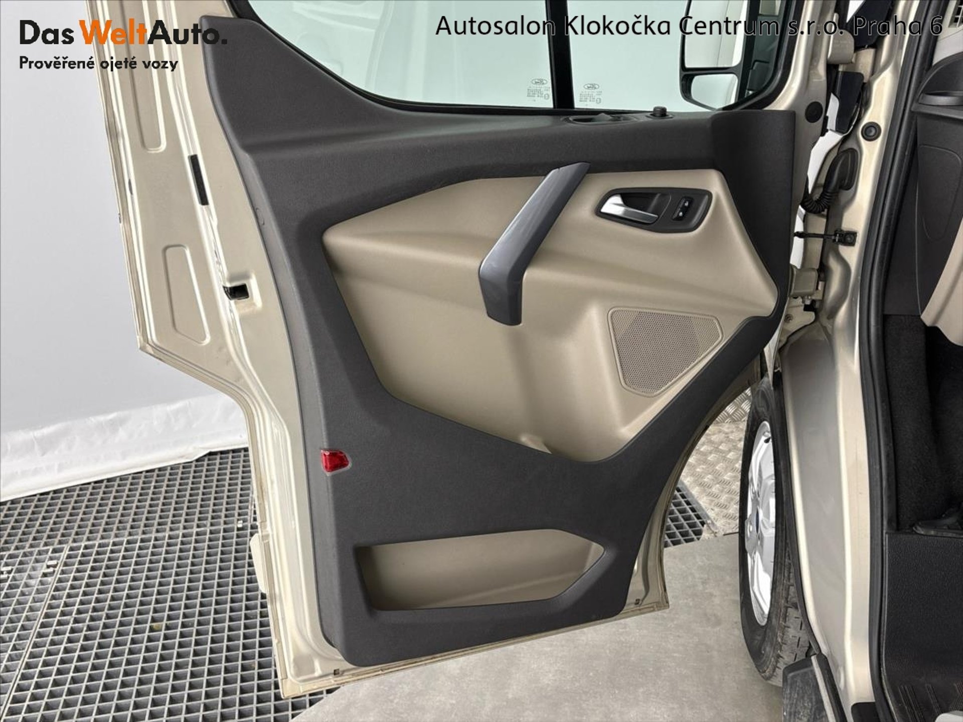 Ford Tourneo Custom