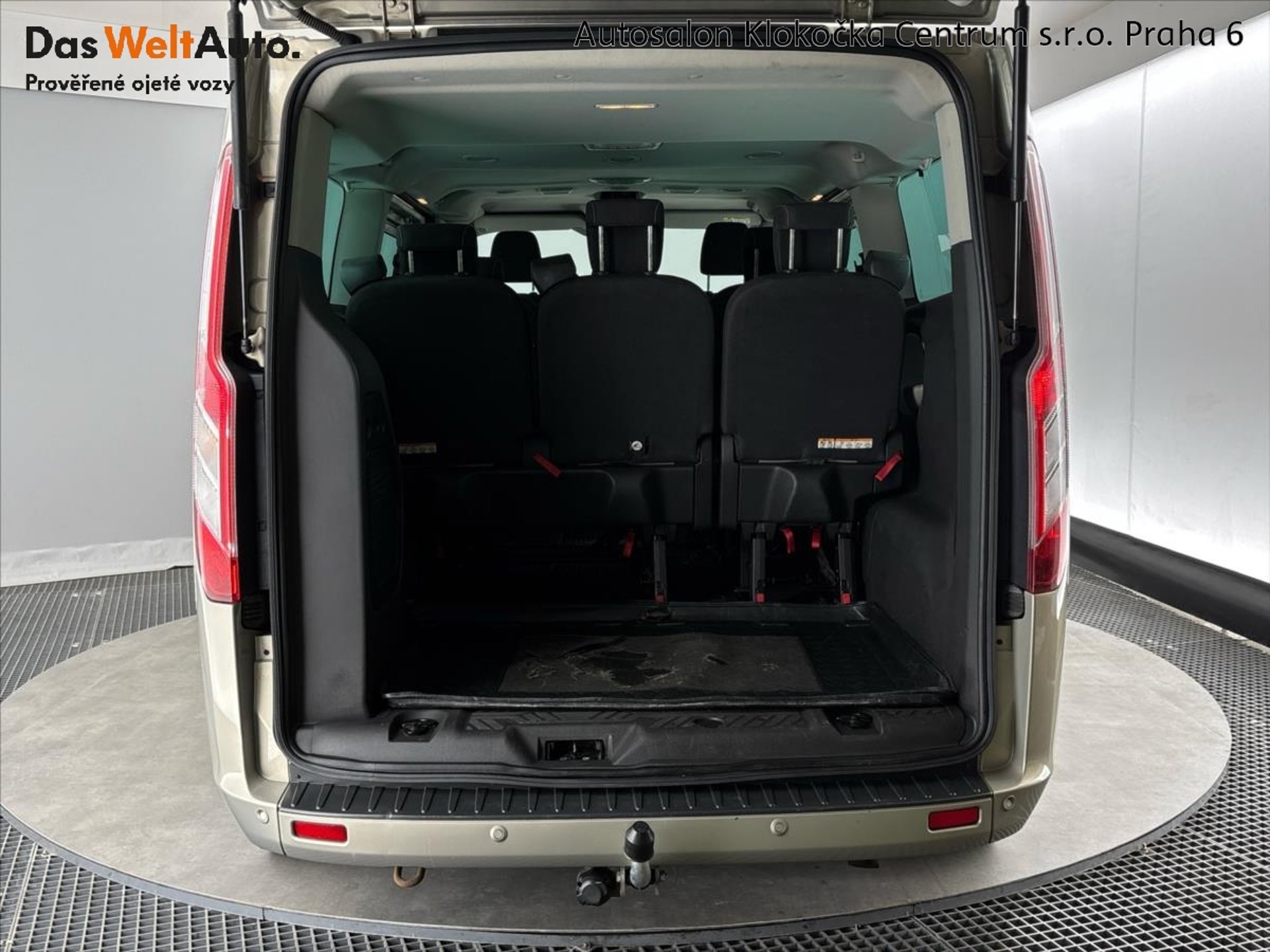 Ford Tourneo Custom
