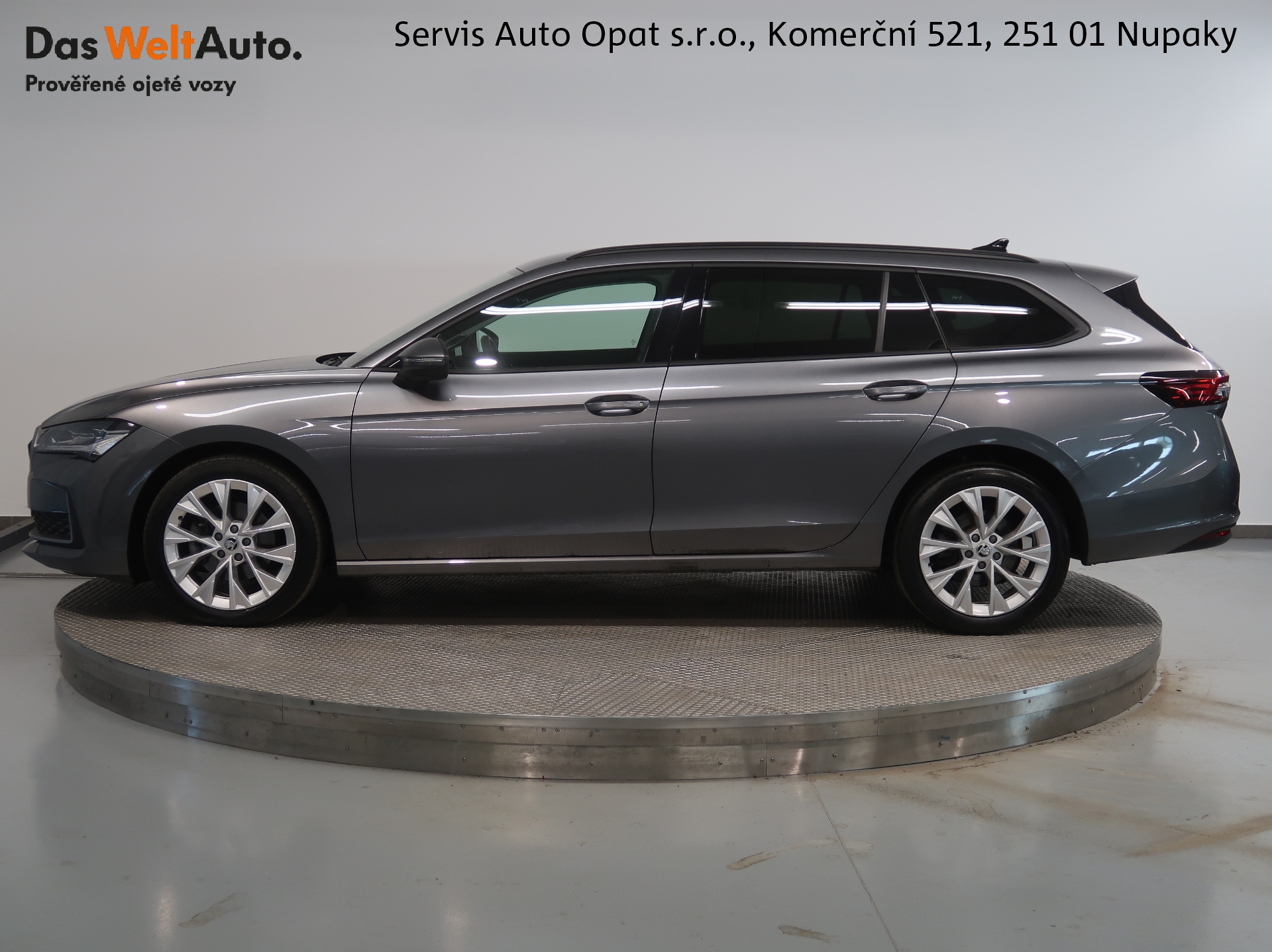 Škoda Superb