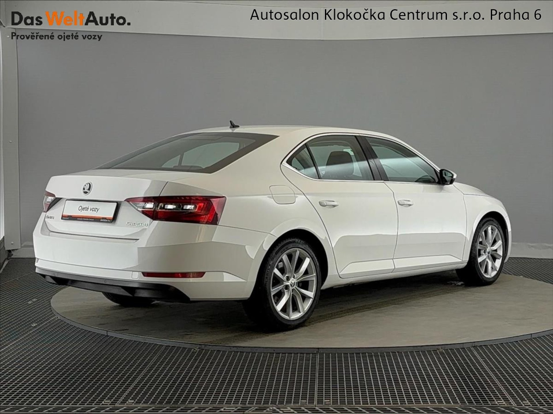 Škoda Superb