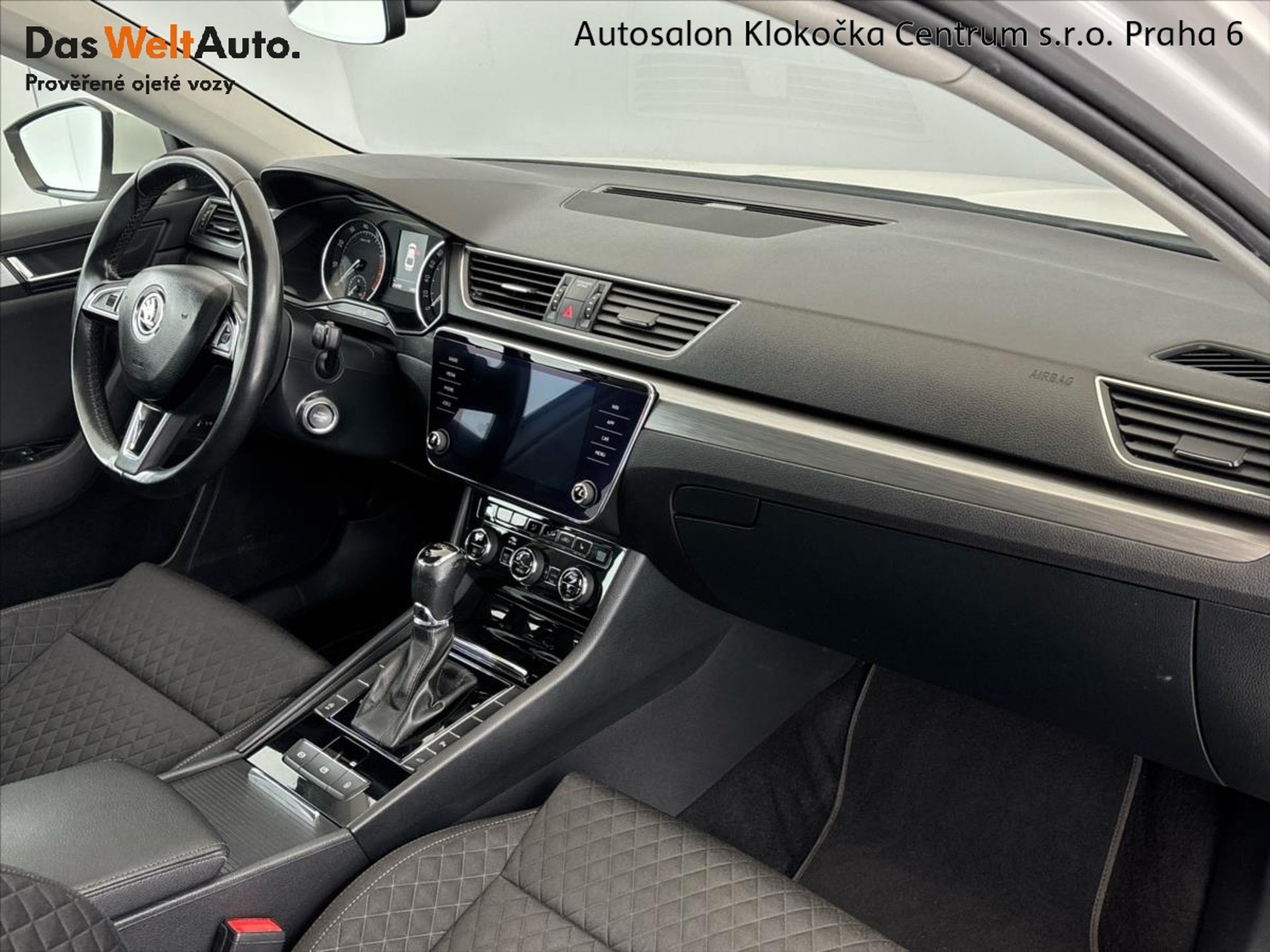 Škoda Superb