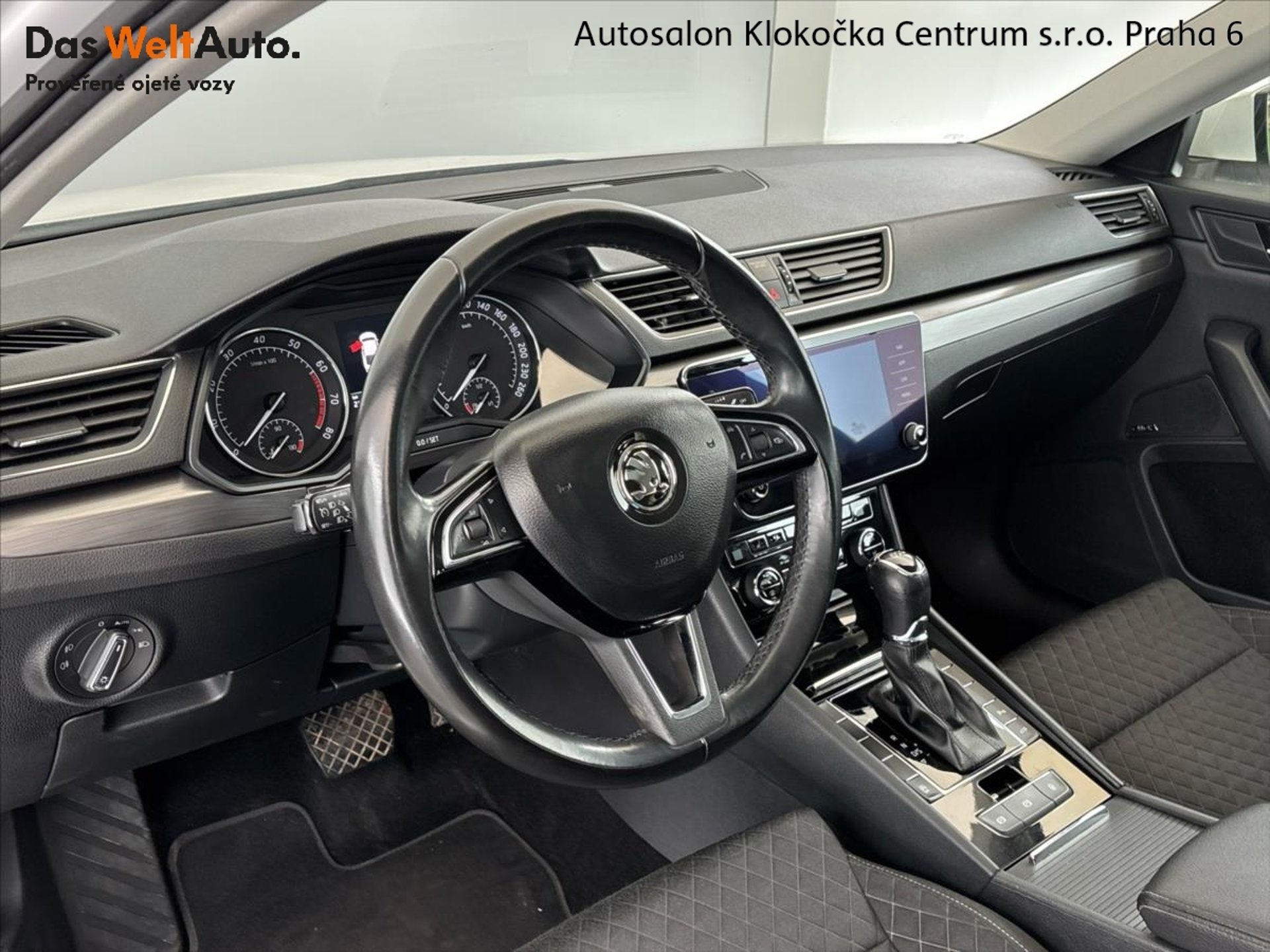 Škoda Superb