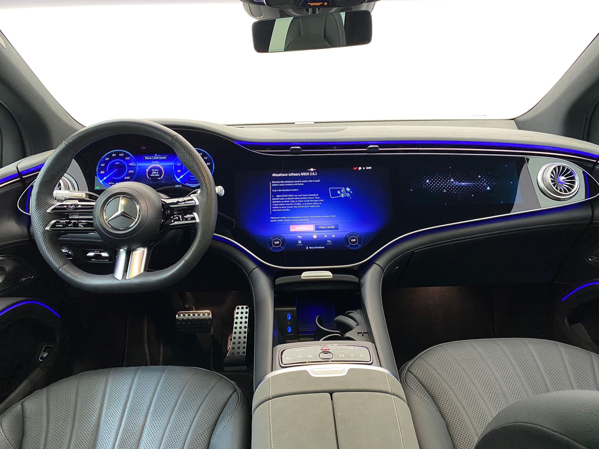 Mercedes-Benz EQS