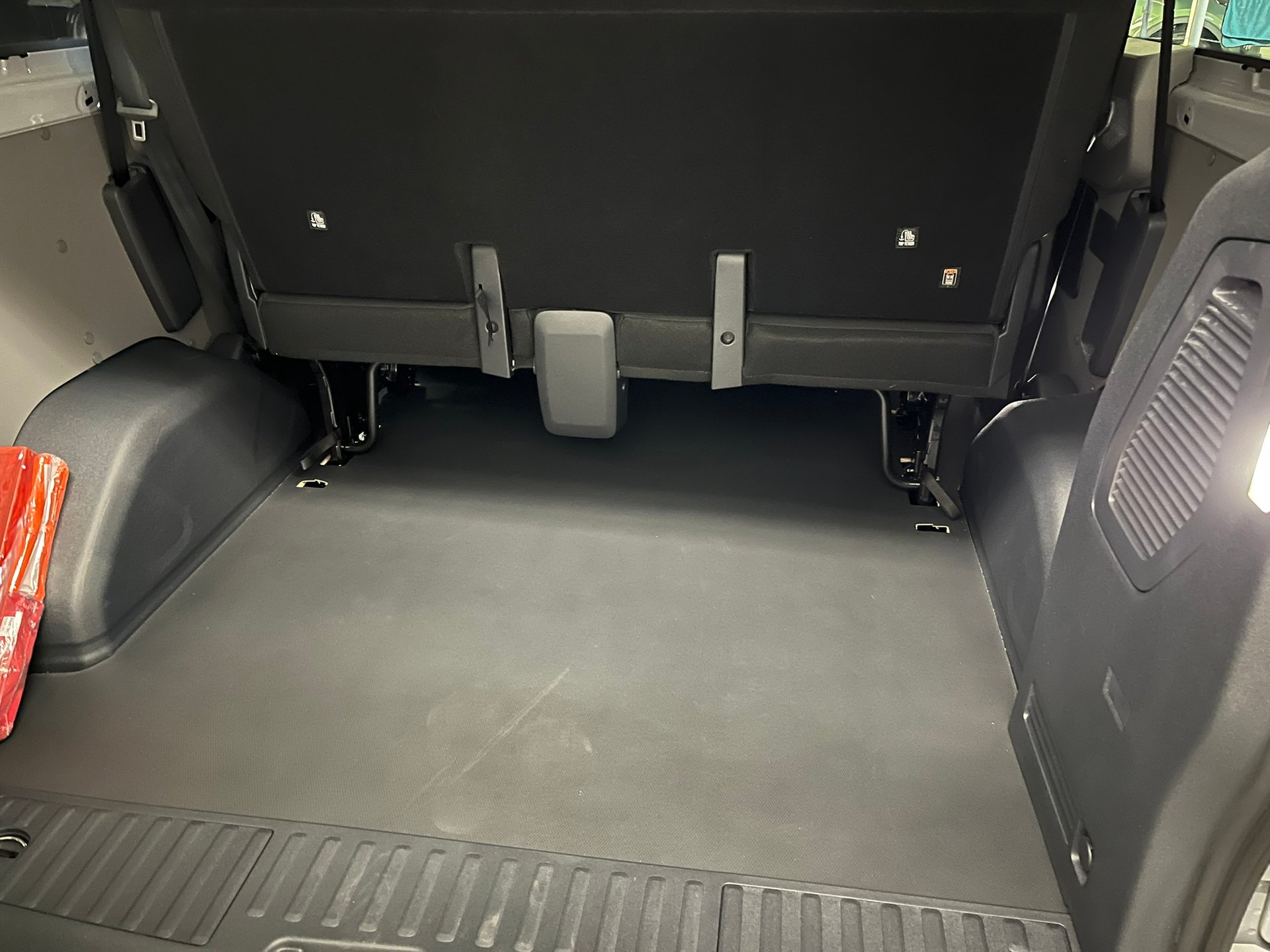 Volkswagen T7 Kombi
