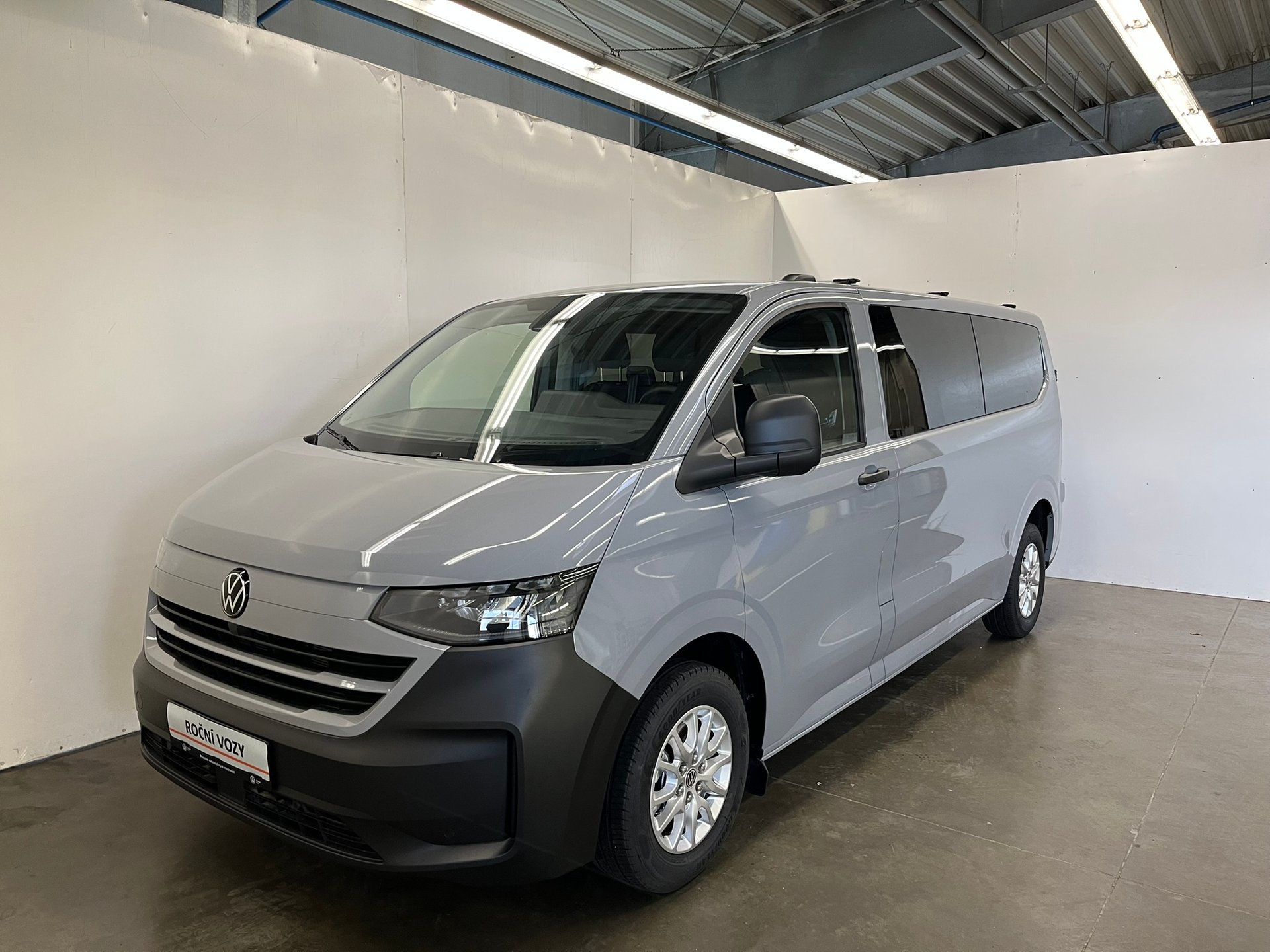 Volkswagen T7 Kombi
