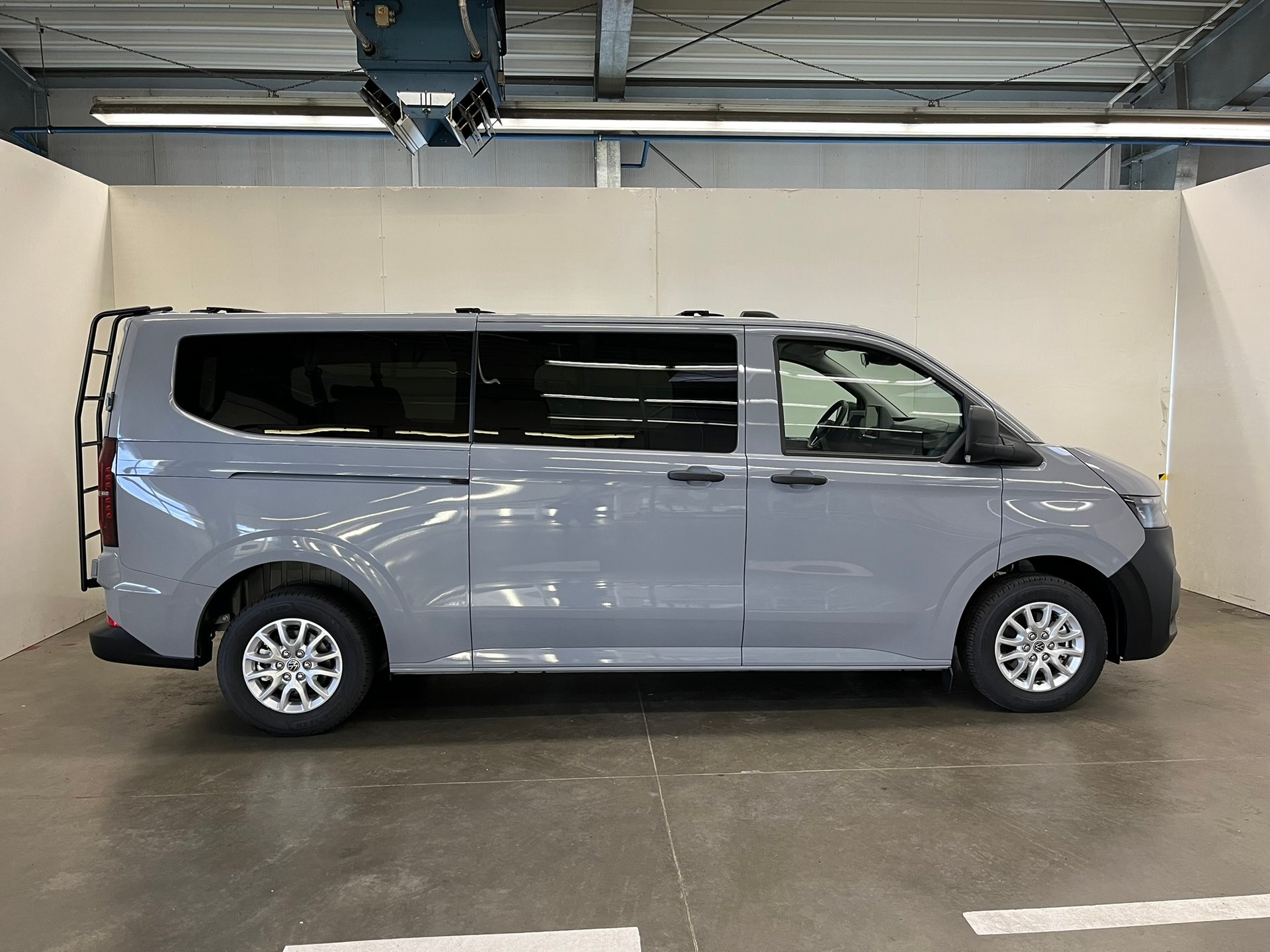 Volkswagen T7 Kombi