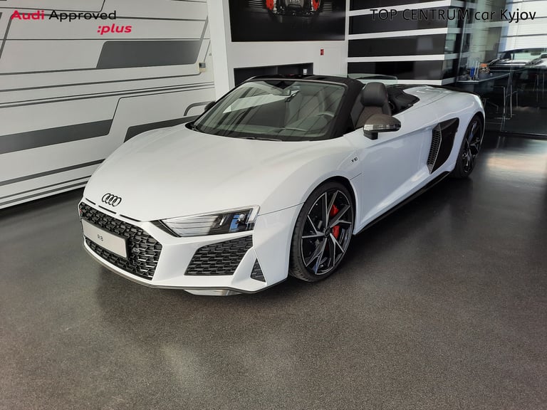 Audi R8