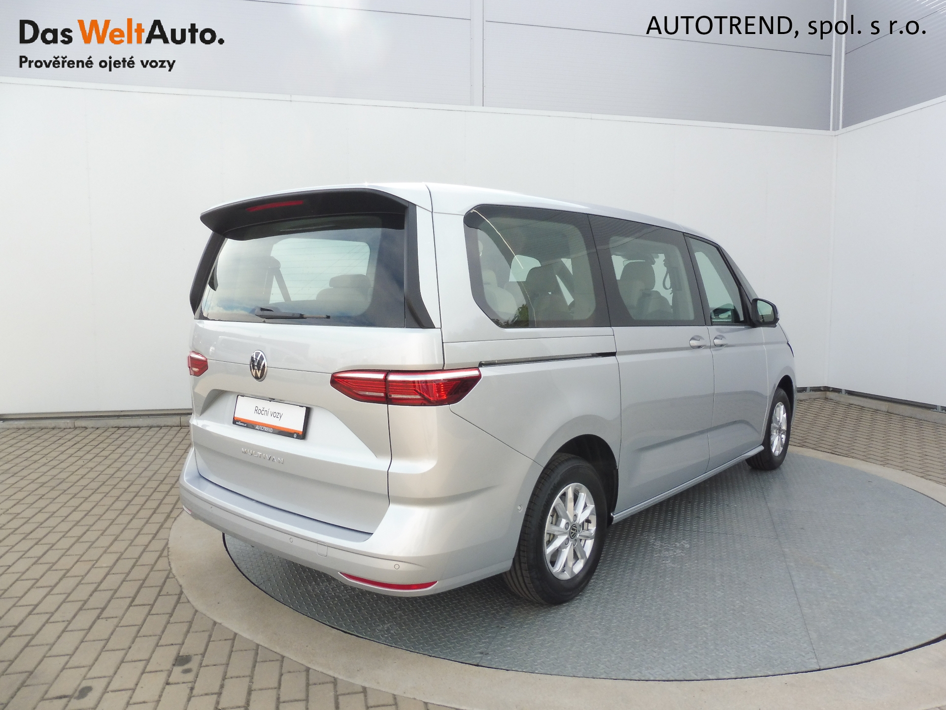 Volkswagen Nový Multivan