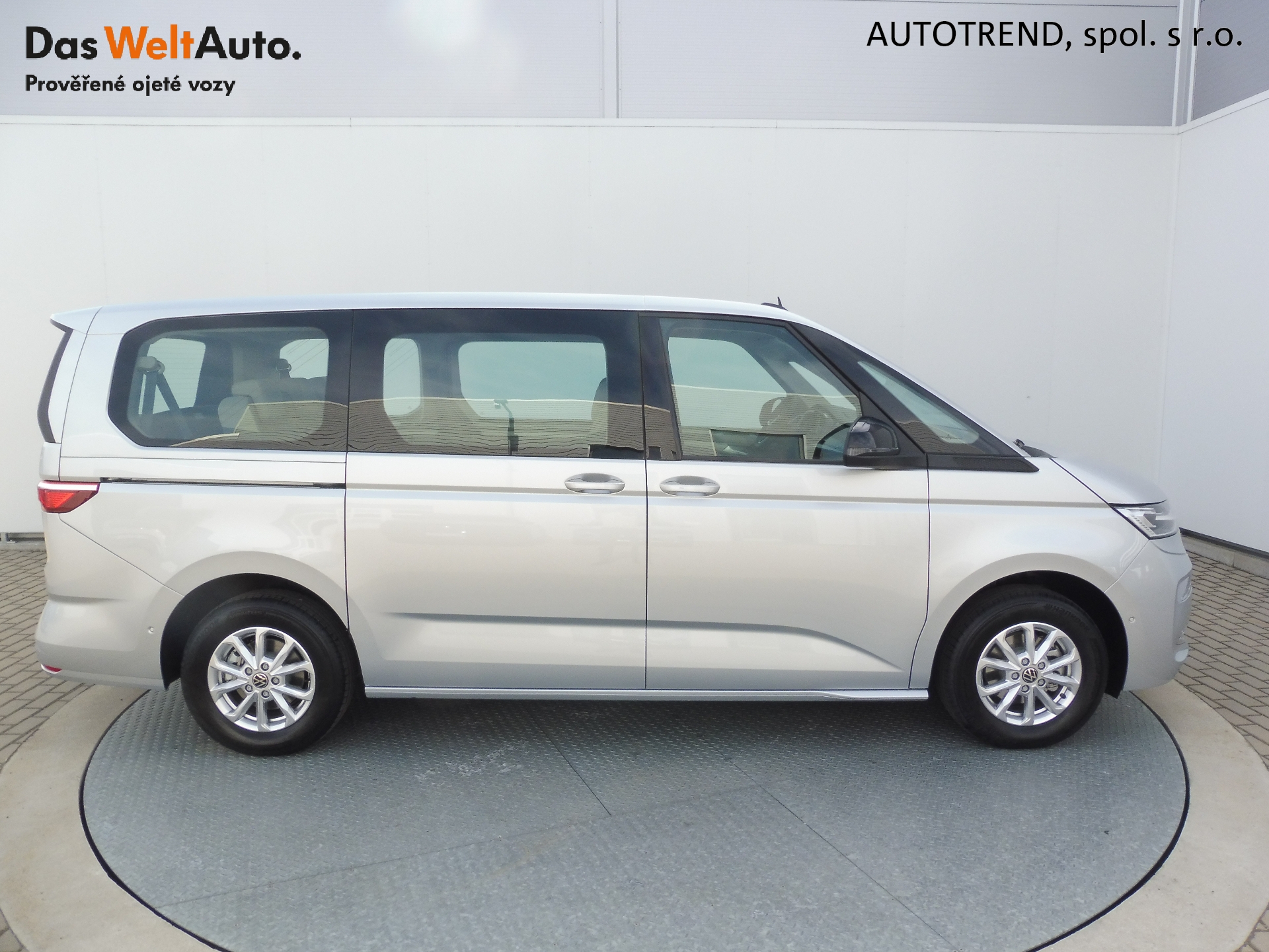 Volkswagen Nový Multivan