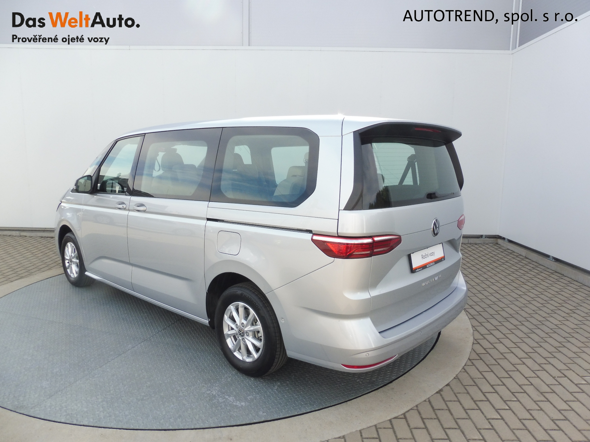 Volkswagen Nový Multivan
