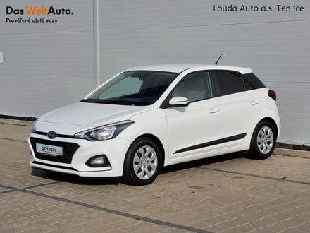 Hyundai i20 Family+ 1.2  55 kW manuál ,