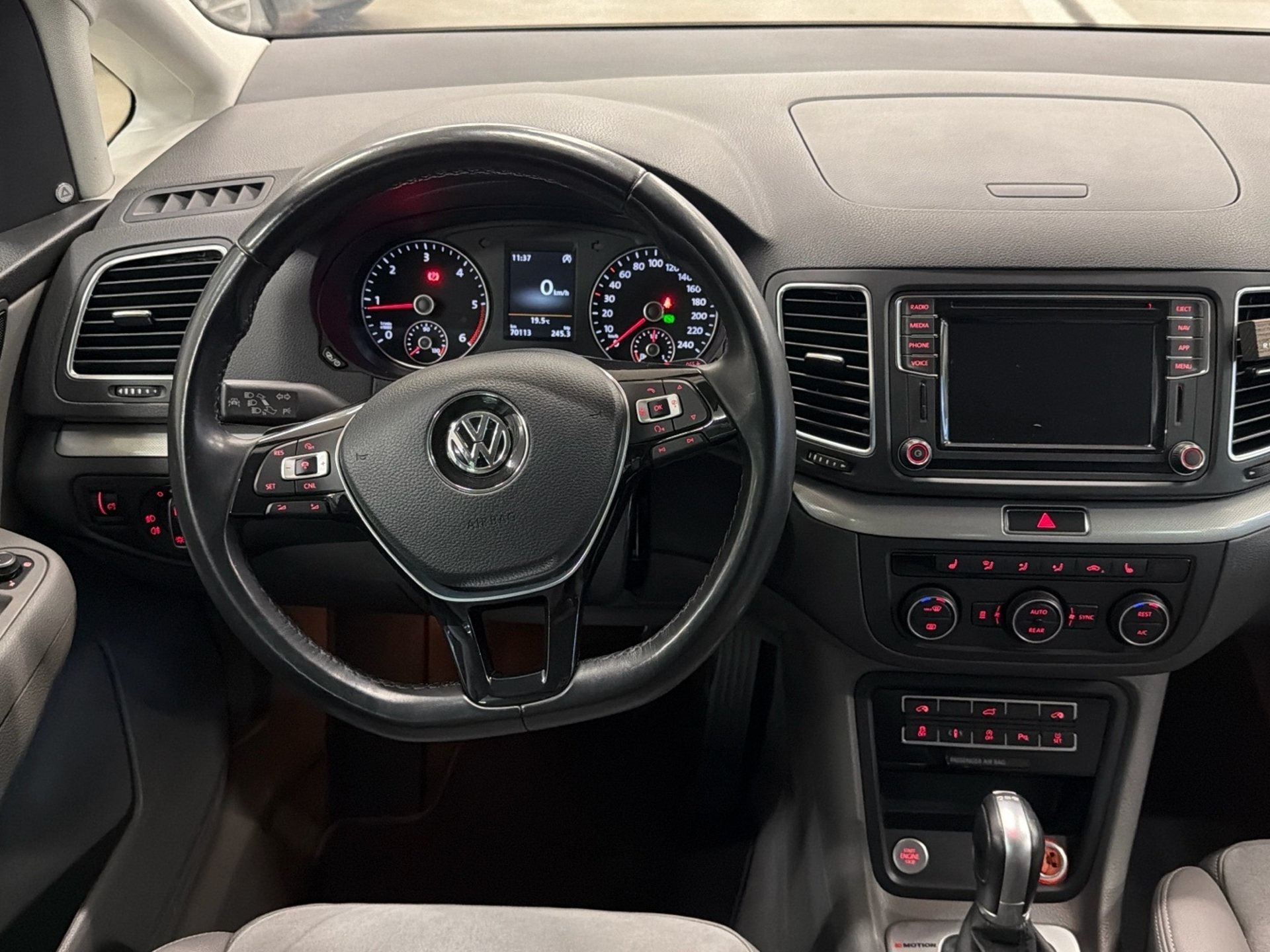 Volkswagen Sharan