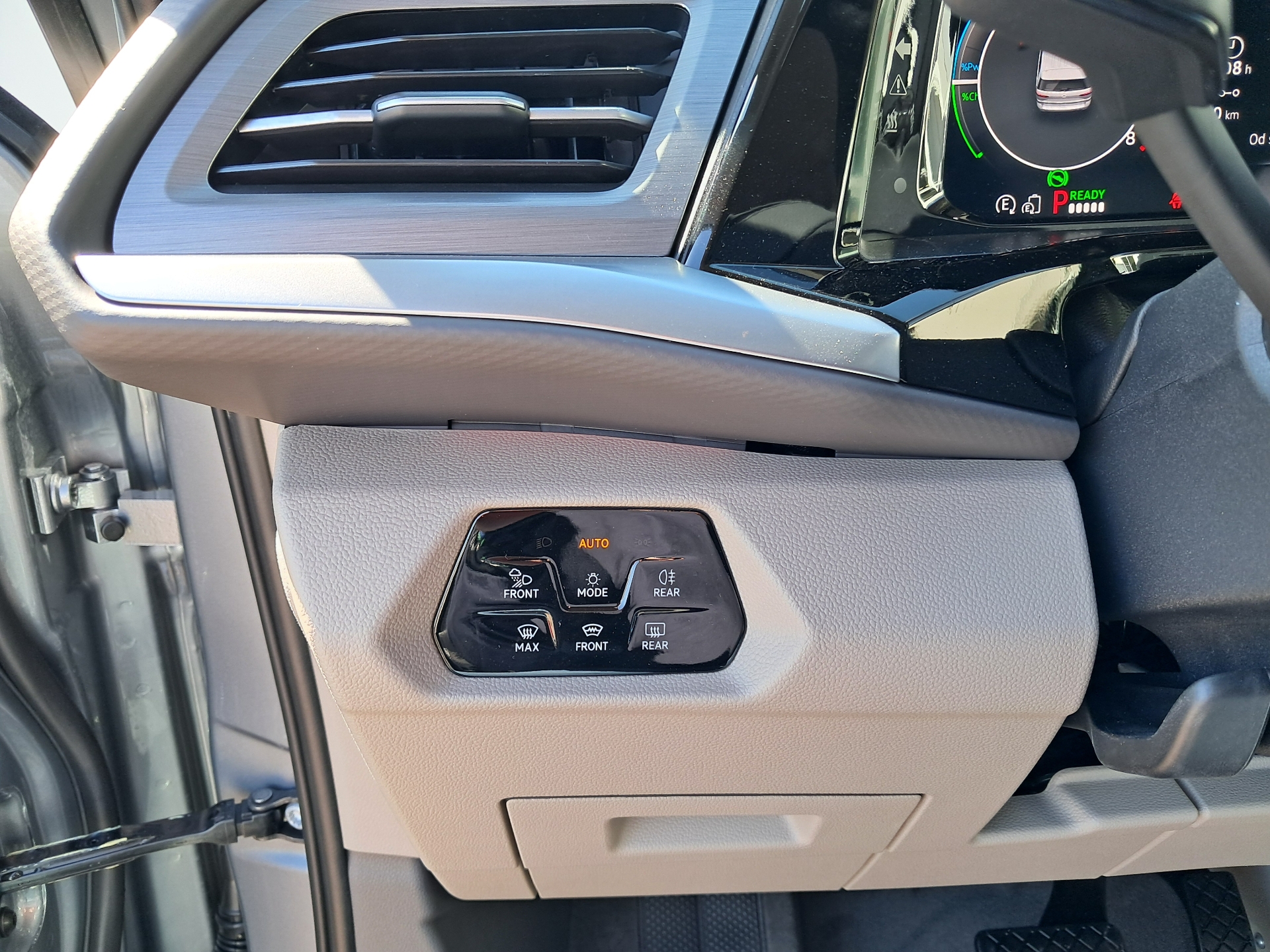 Volkswagen Nový Multivan