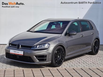 VW Golf R 2,0 TSI / 221 kW 4M