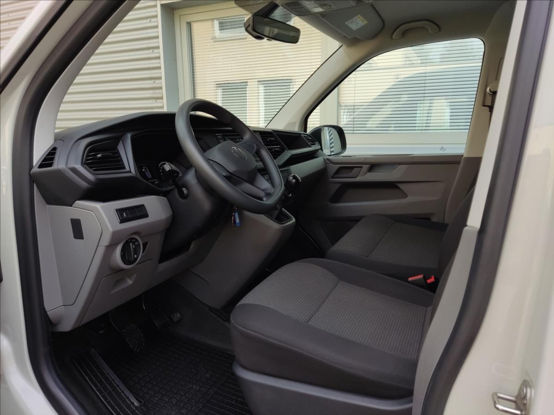 Volkswagen Transporter 6.1
