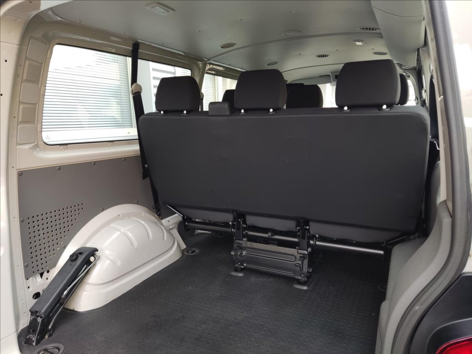 Volkswagen Transporter 6.1