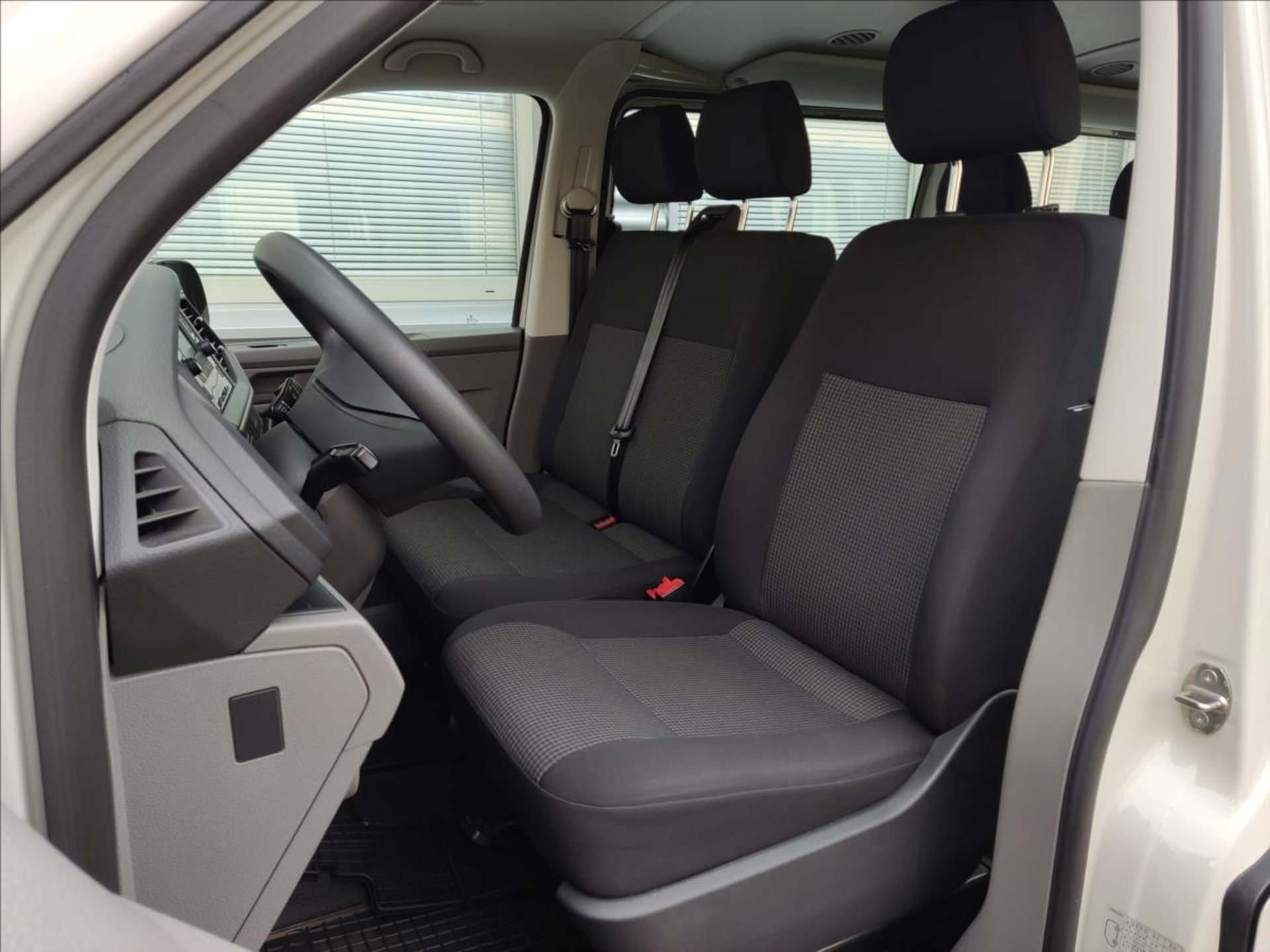 Volkswagen Transporter 6.1