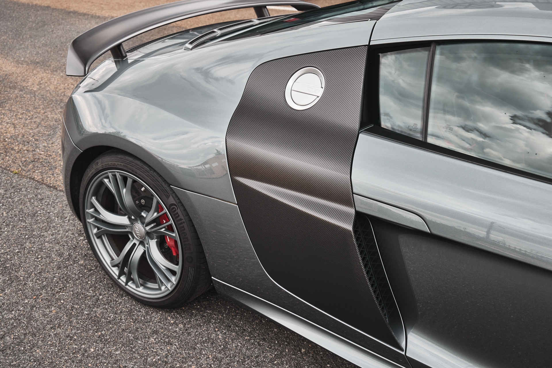Audi R8