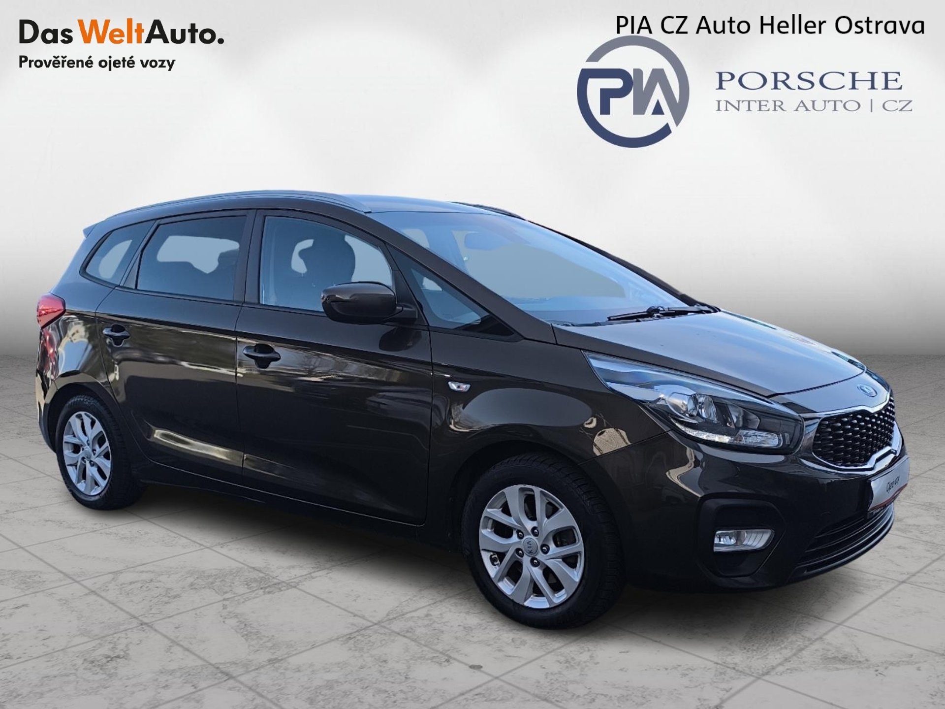 Kia Carens