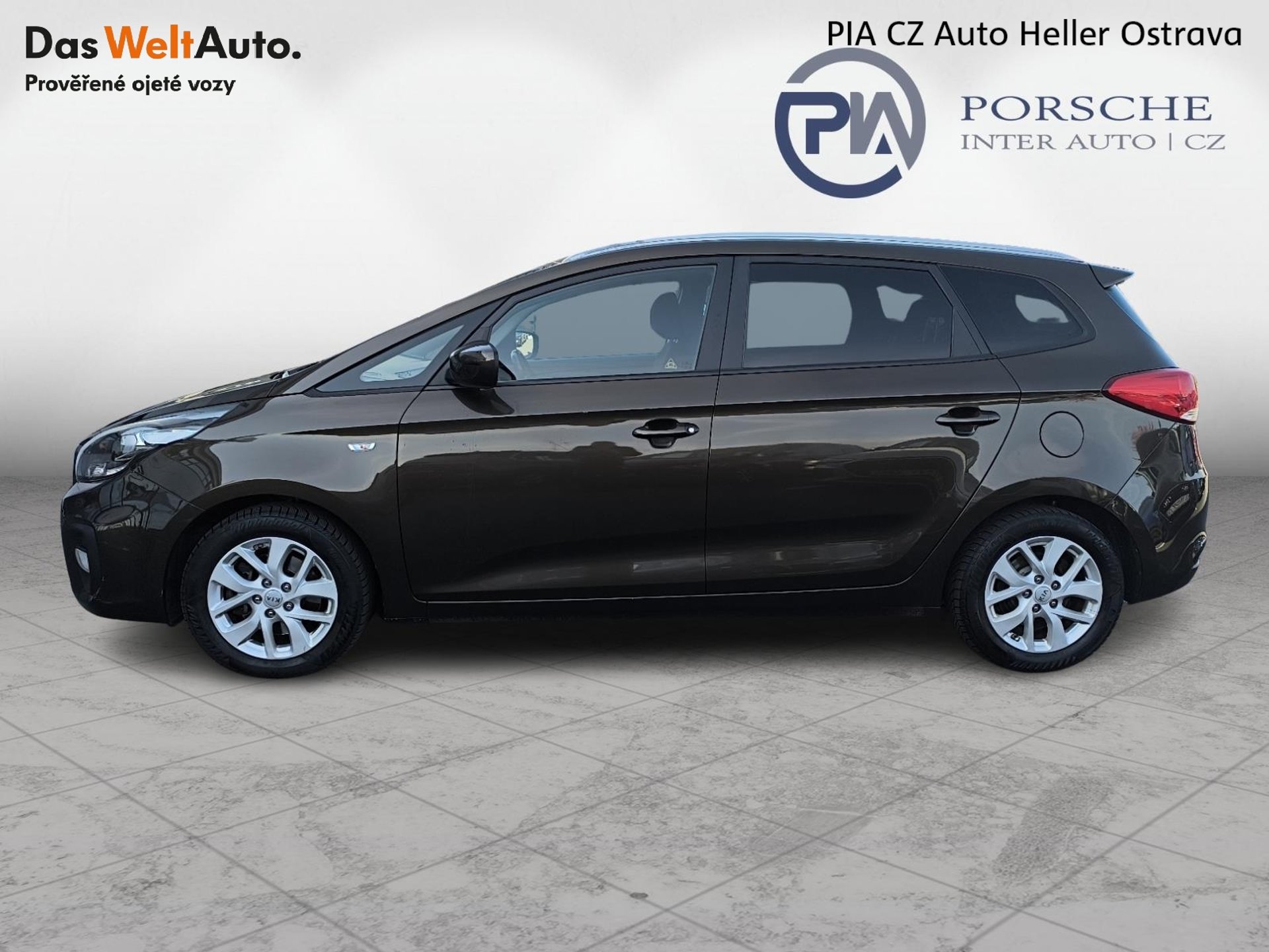 Kia Carens