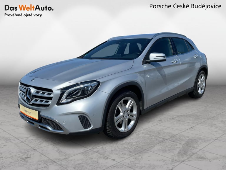 Mercedes GLA