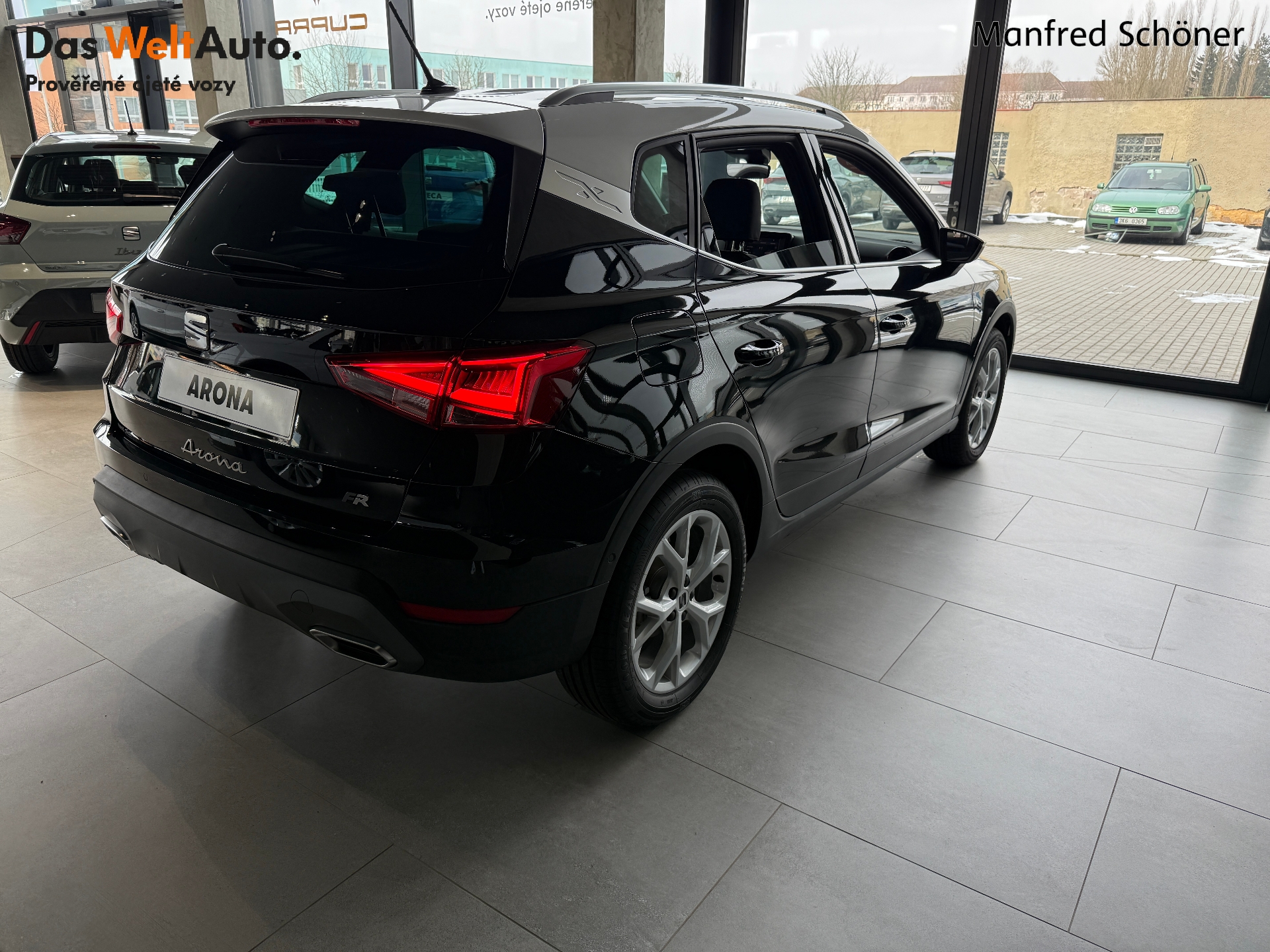 Seat Arona