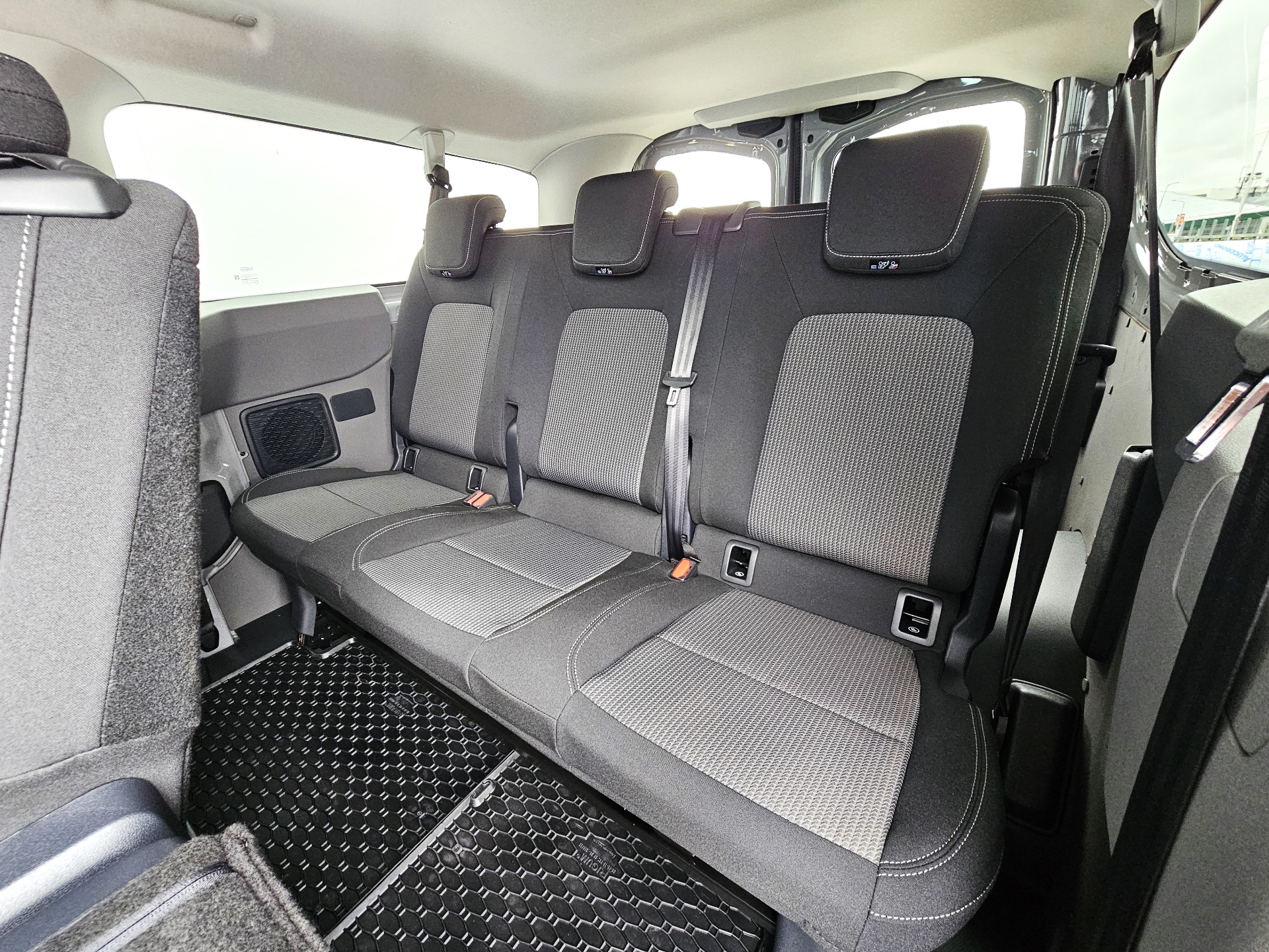 Volkswagen Transporter Kombi
