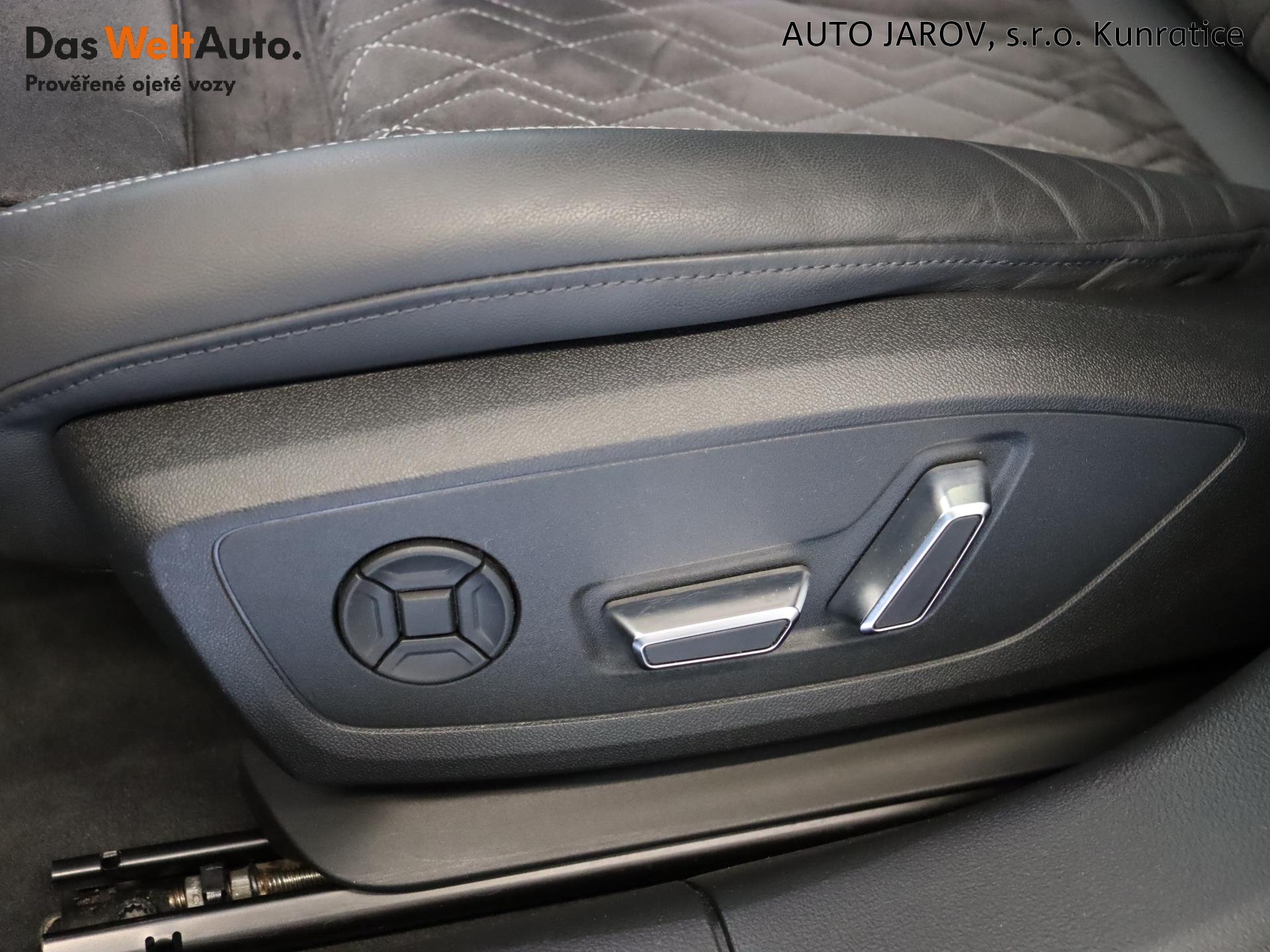 Audi S6 Avant
