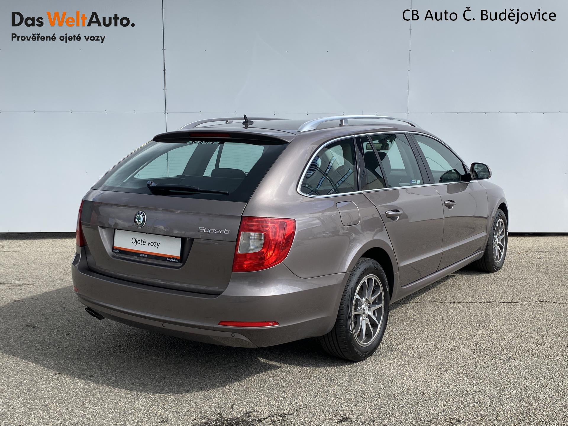 Škoda Superb