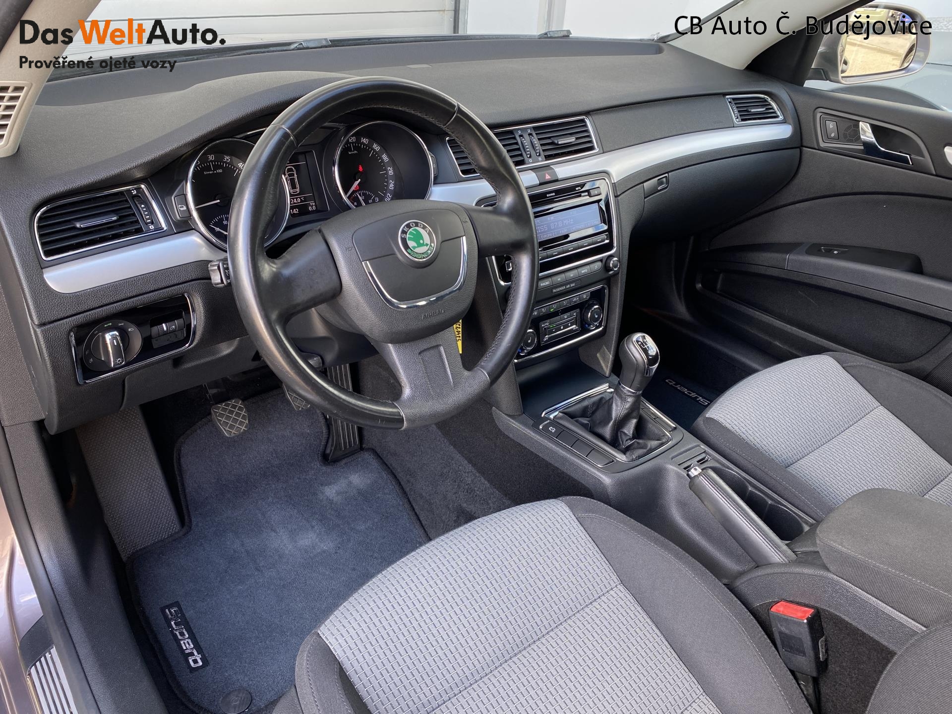 Škoda Superb