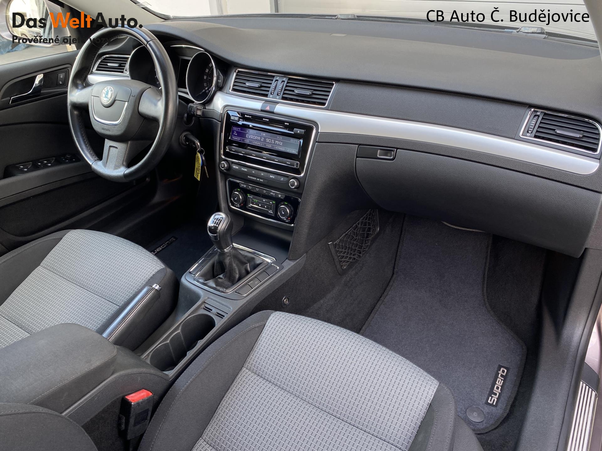 Škoda Superb