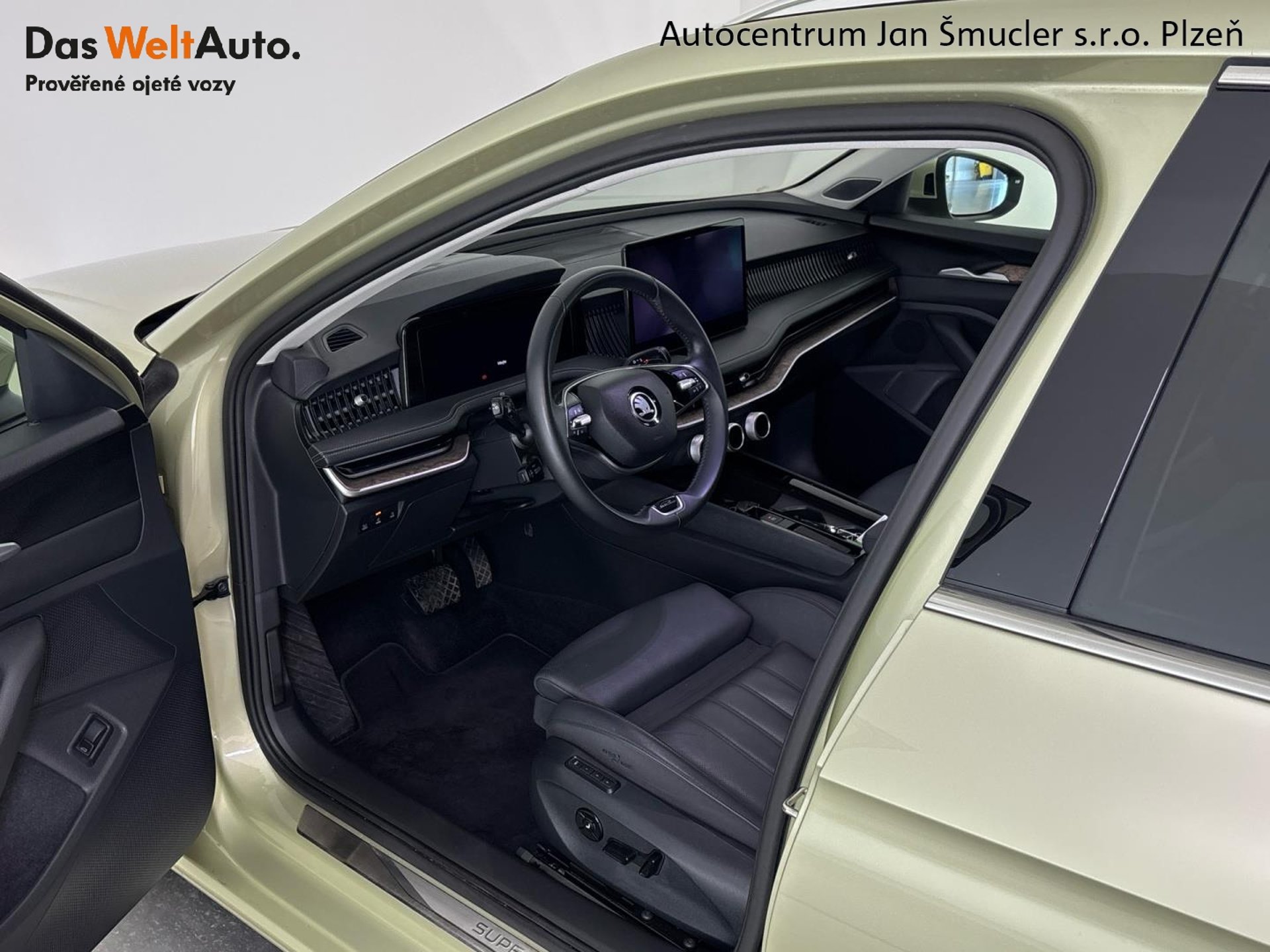 Škoda Superb
