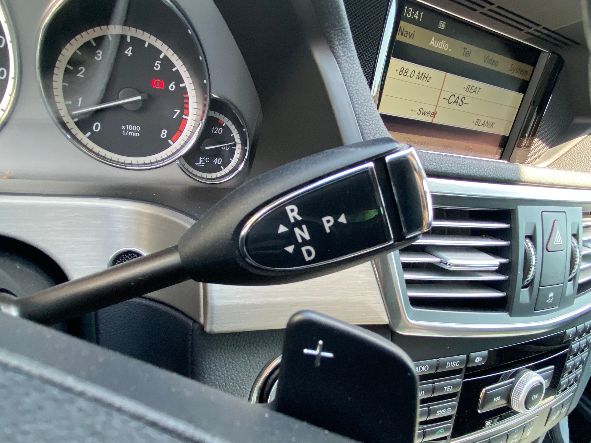 Mercedes-Benz E350