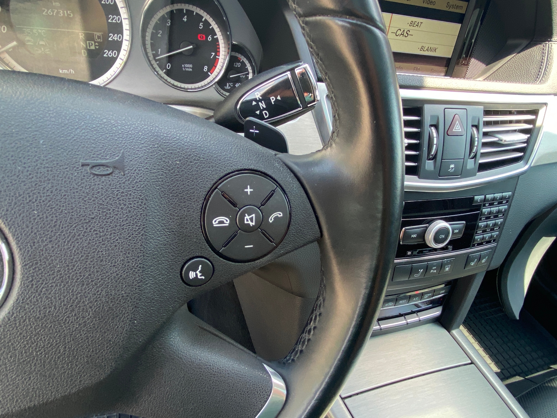 Mercedes-Benz E350