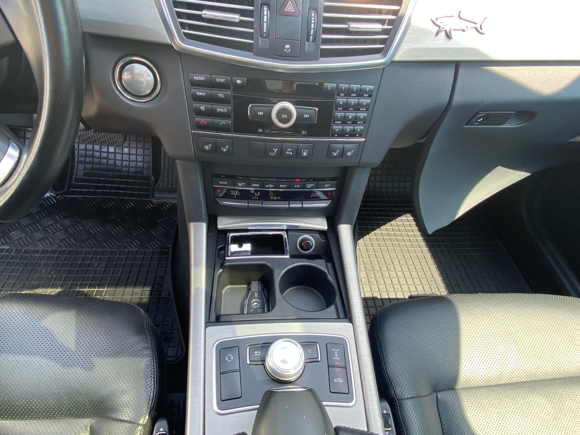 Mercedes-Benz E350