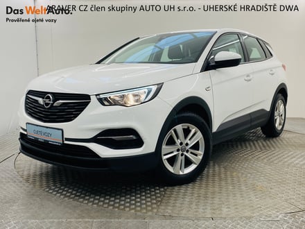 Opel Grandland X 1.2 T 96kW ČR 1.maj Enjoy