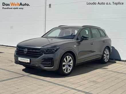 VW Touareg R-line 3.0 TDI 210 kW automat ,DPH