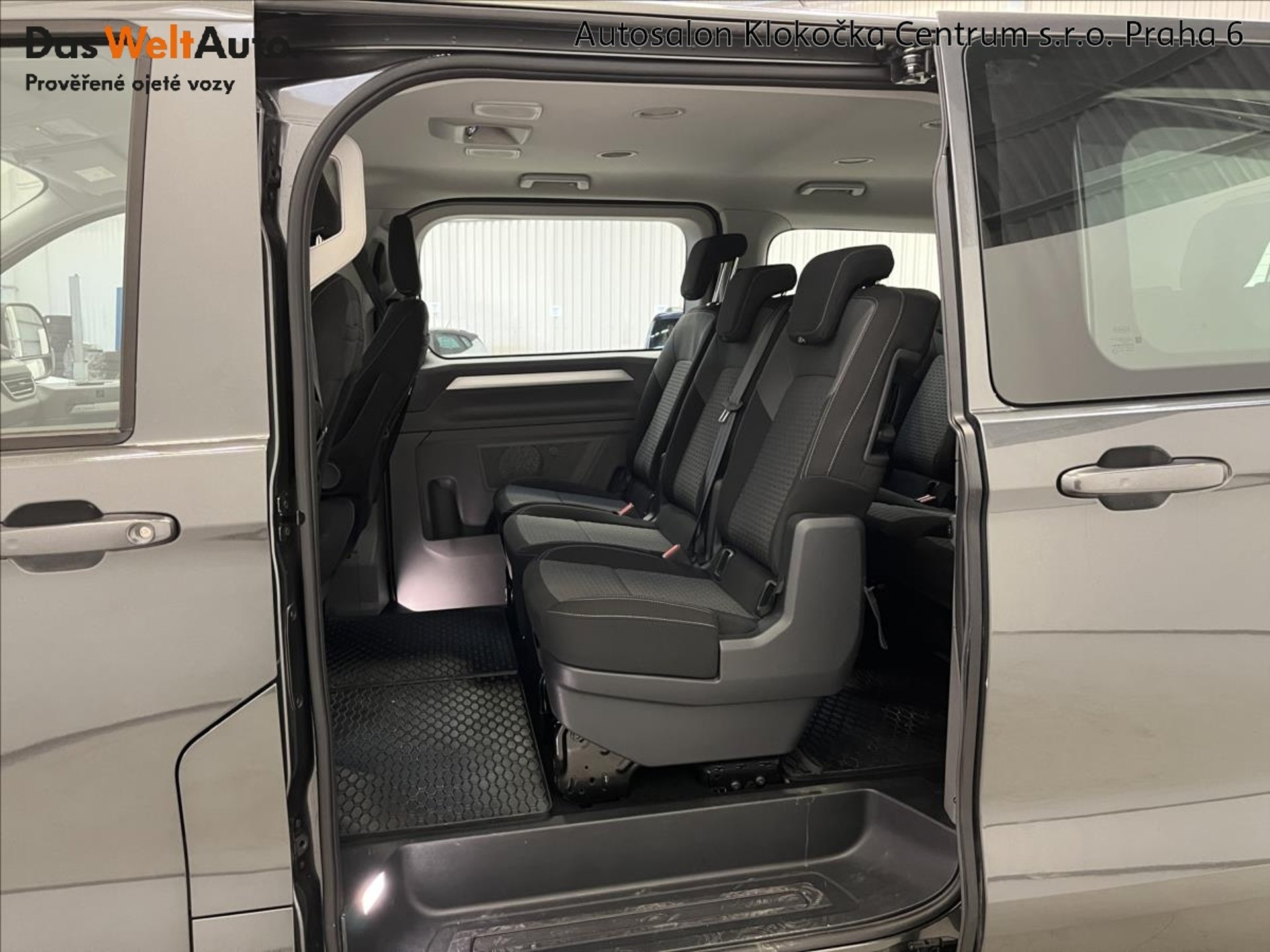 Volkswagen Caravelle