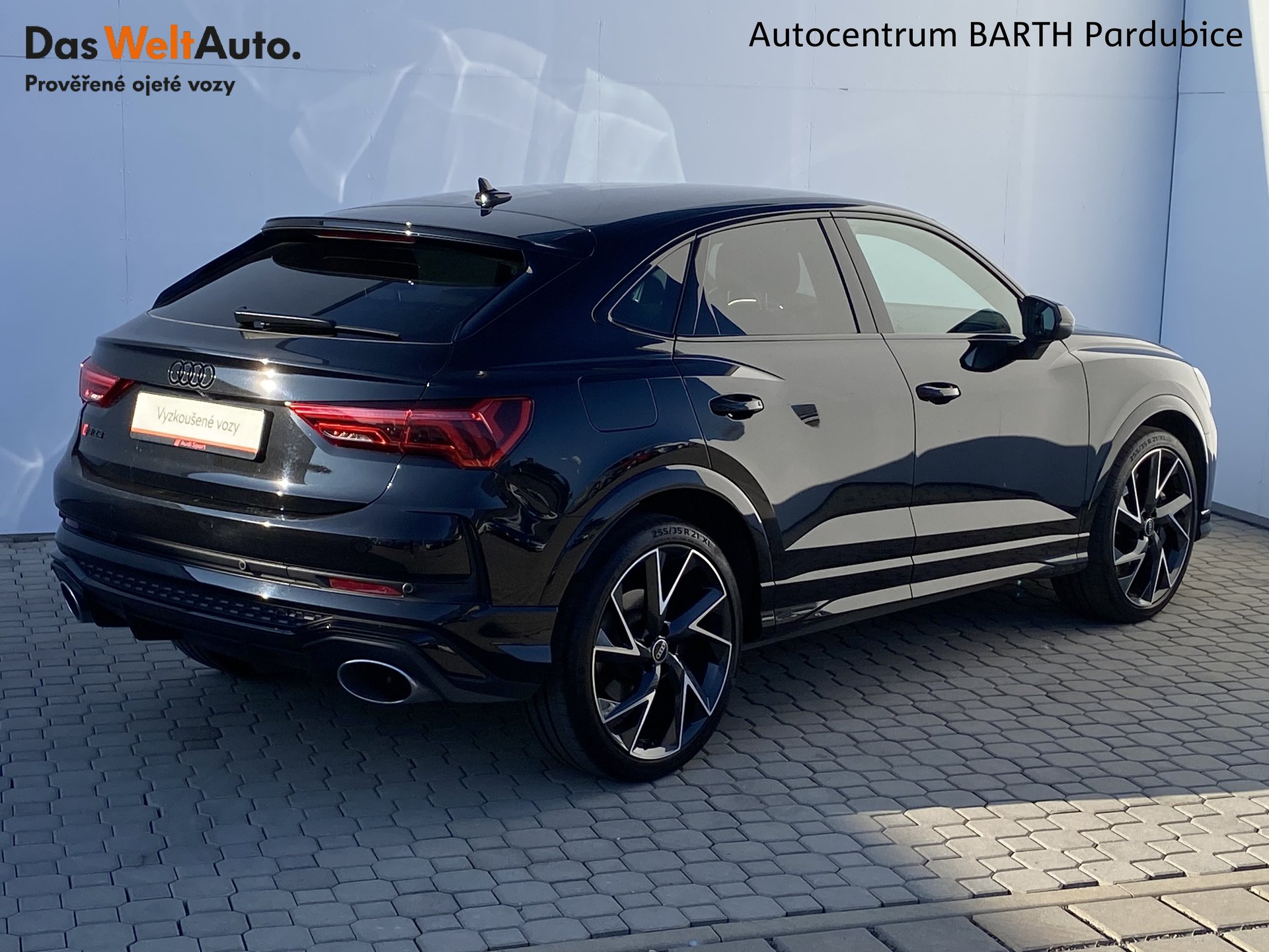 Audi RSQ3