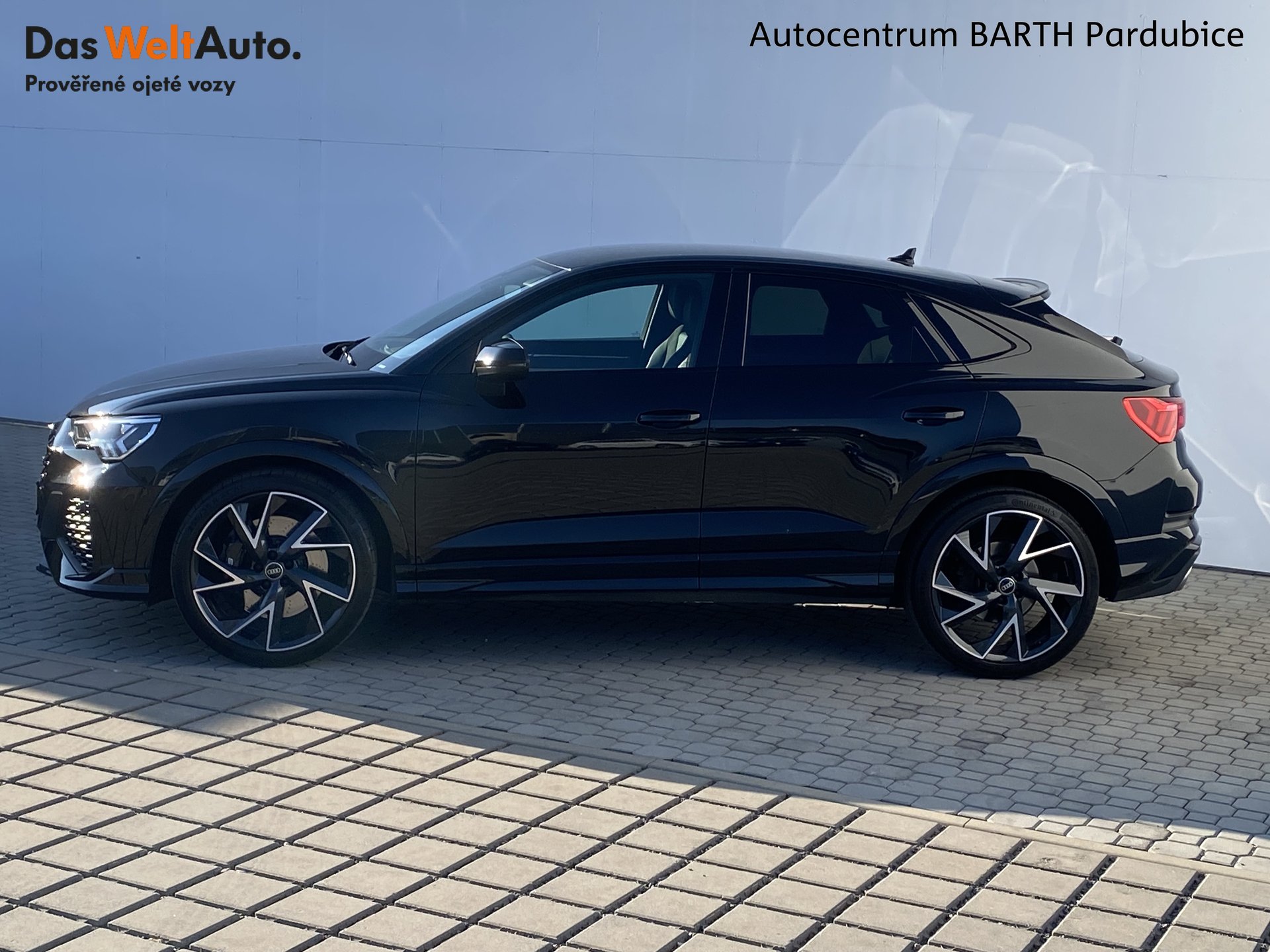 Audi RSQ3