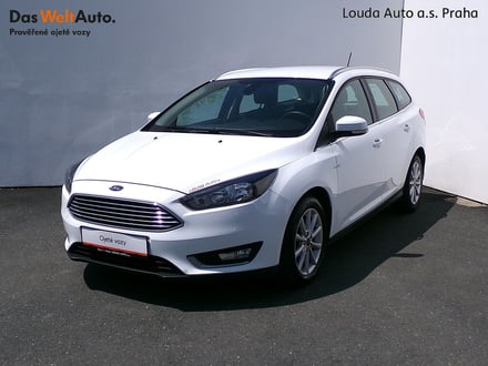 Ford Focus Titanium 1.5  110 kW manuál ,