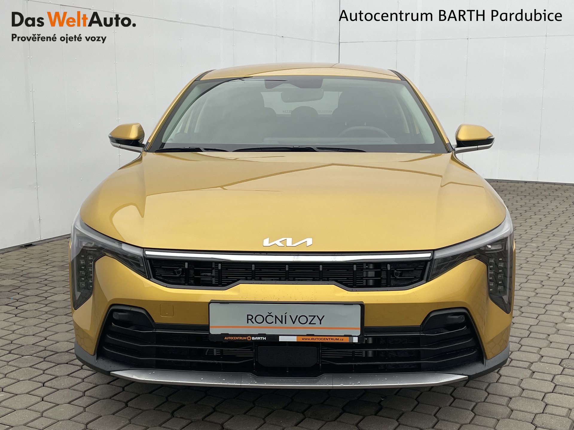 Kia K4