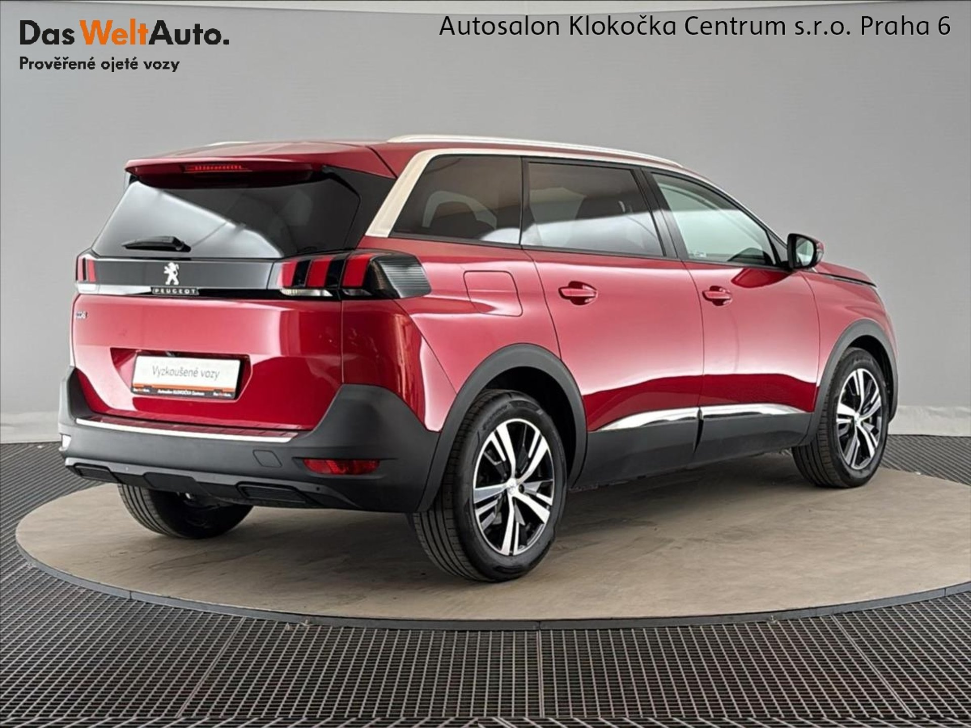 Peugeot 5008