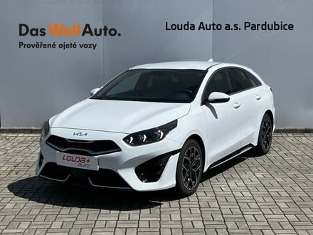 Kia ProCeed  1.5  117 kW manuál ,
