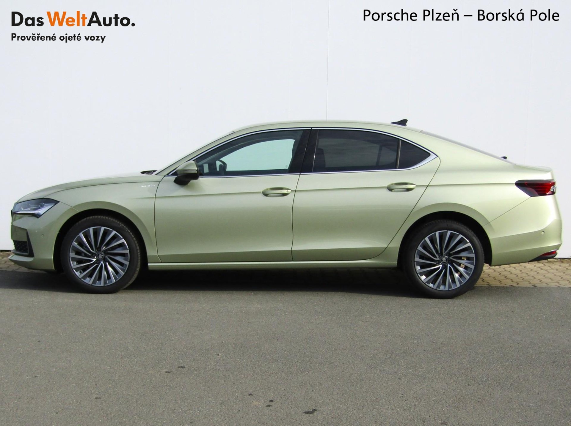 Škoda Superb