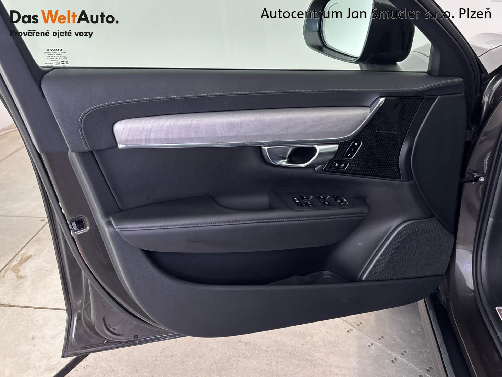 Volvo V90
