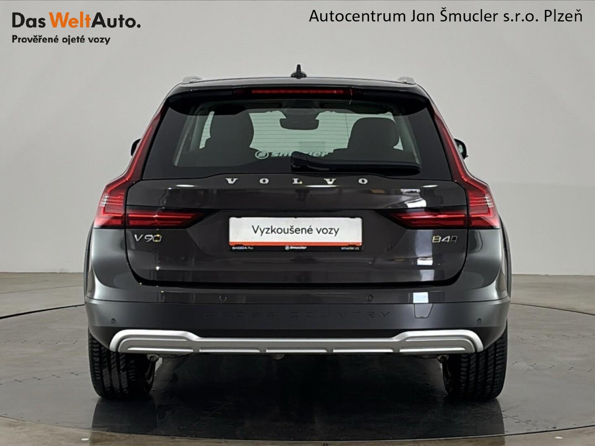 Volvo V90